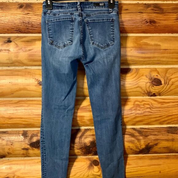 Kut from the Kloth Donna Skinny Medium Wash Size 0 - Picture 7 of 12